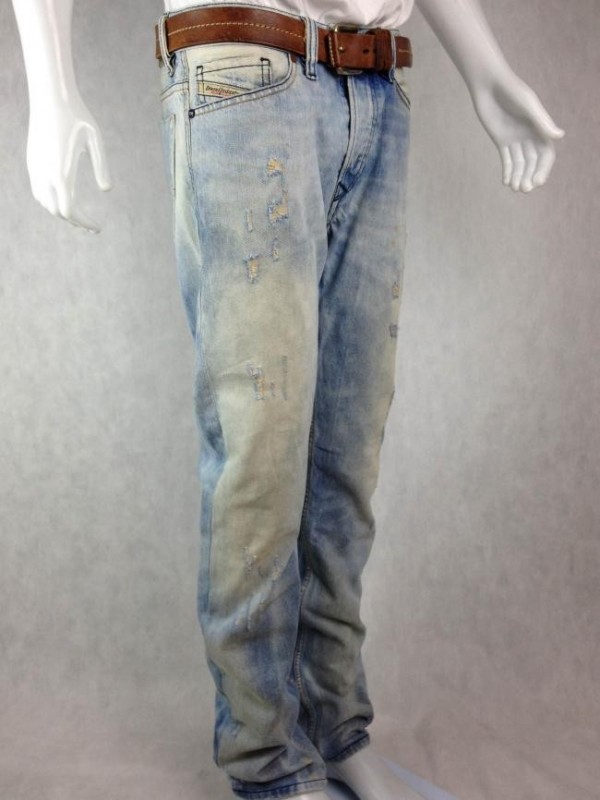 JEANS STONED DESTROYED DIESEL