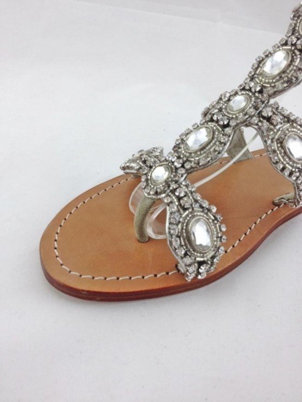 rasteirinha com pedras e strass