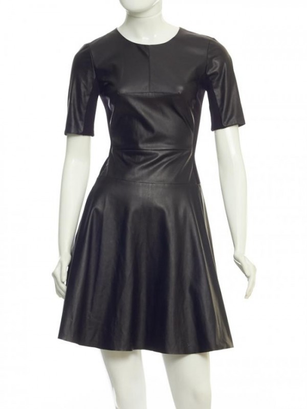 vestido de couro sintetico preto
