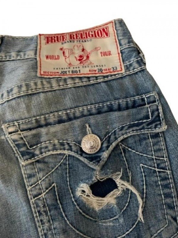 BERMUDA TRUE RELIGION JEANS DESTROYED